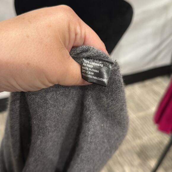 ANTONIO MELANI cashmere Charcoal Sweater - Picture 4 of 4